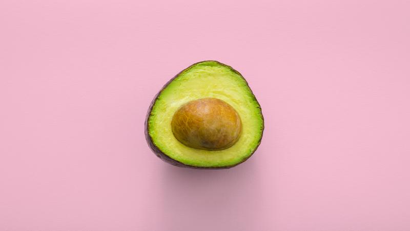 el aguacate engorda